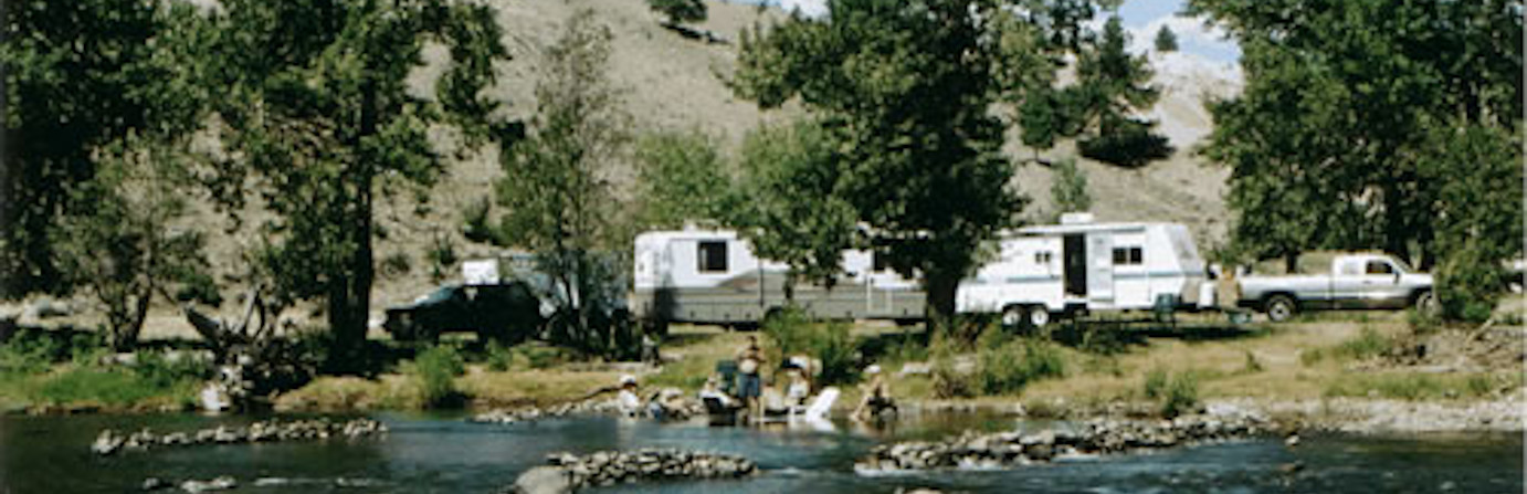 Moon Shadows RV Park  Campground